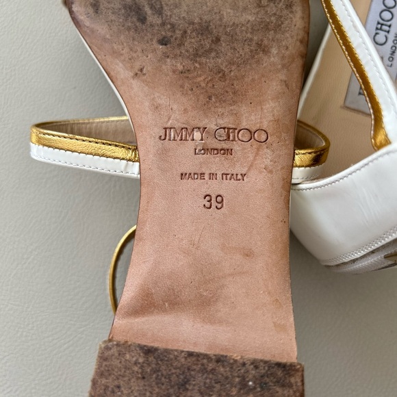 Jimmy Choo
Tabitha Flat Thong Sandal, White/Gold - Picture 9 of 9